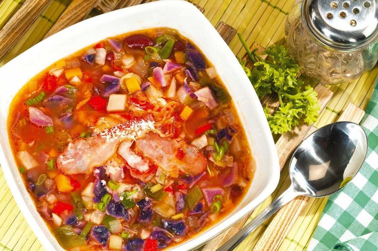 Supa od povrća sa Zlatiborac tankom slaninom