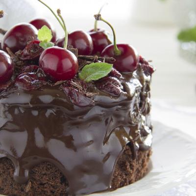 Čokoladna čarobnica: Torta od samo dva sastojka! (RECEPT)