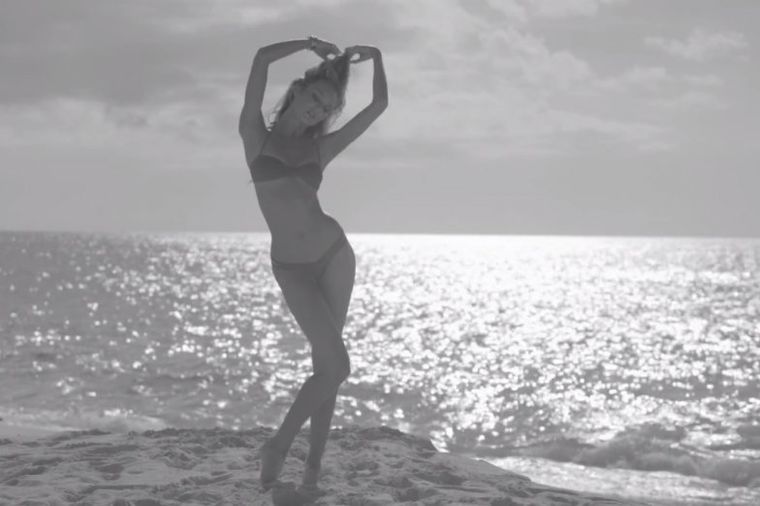 Kendis Svonpul nas ubacuje u bikini stanje uma (VIDEO)