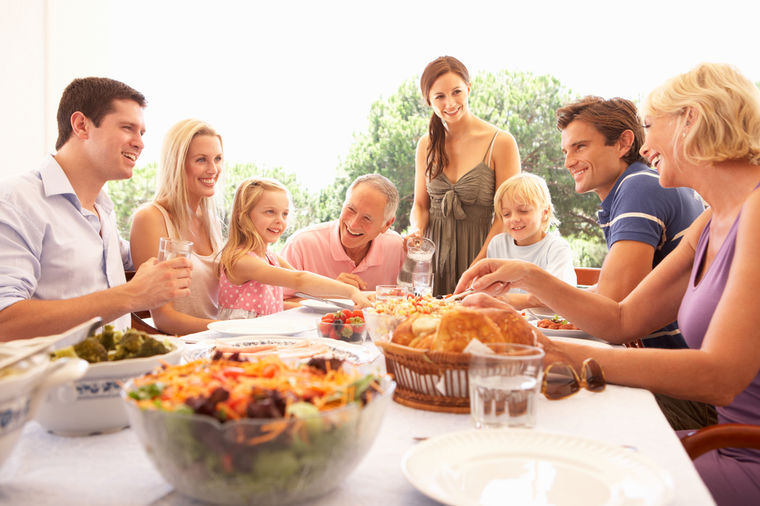Prećutite nešto: Budite pobednik u druženju sa partnerovom porodicom!