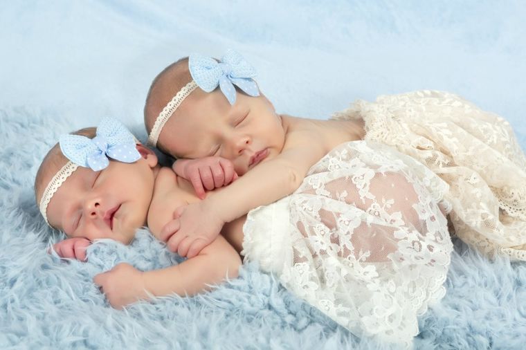 Četiri generacije čistih čuda: Porodica u kojoj se rađaju samo blizanci!