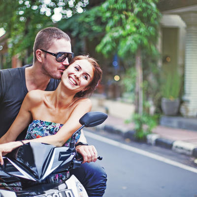 Ljubav na duge staze: Ovih 10 stvari ljudi u srećnim vezama rade drugačije!