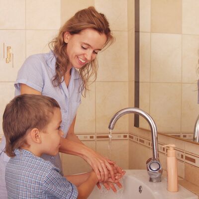 Zaboravite na grip: Pranje ruku na ovaj način zaštitiće vas od bakterija!