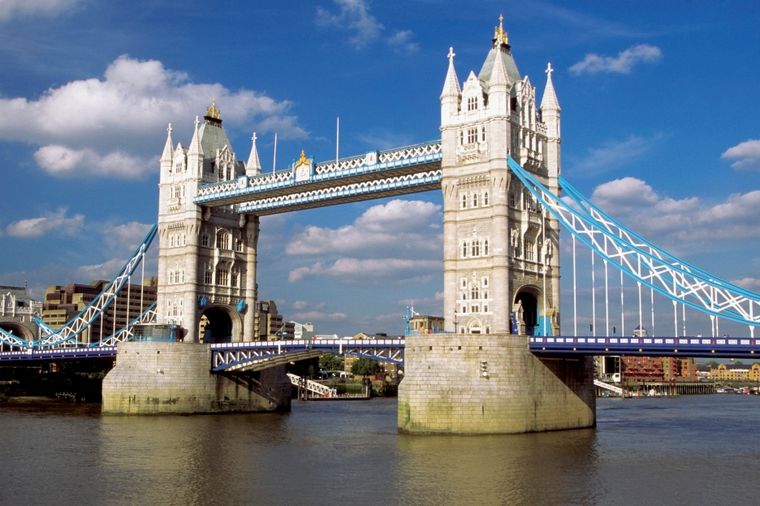 Londonski most dobio stakleni pod: Panoramski pogled sa Tauer Bridža! (FOTO, VIDEO)