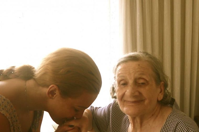 Merjem Uzerli: Draga moja bako, majko četvoro dece, počivaj u miru (FOTO)