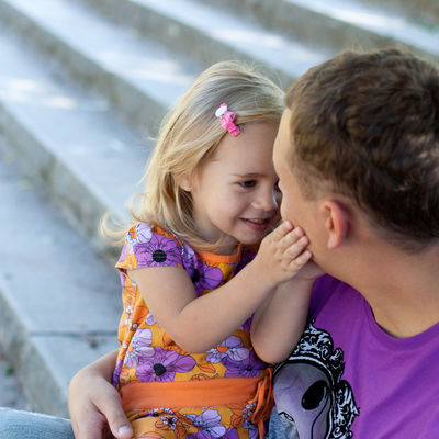 Roditelji, prst na čelo: Poučna priča o ocu i ćerki koju svako treba da pročita!