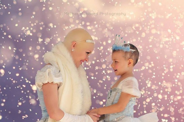 Ćelava princeza ohrabrila bolesnu devojčicu: Izabelin (5) najlepši dan u životu! (FOTO)