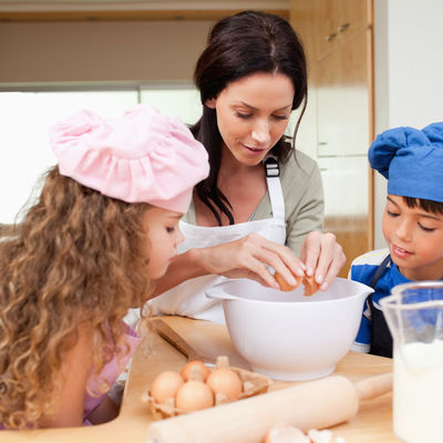 Nezdrava navika iz detinjstva: Zbog ovoga ćete da prestanete da ližete kašiku nakon spremanja kolača