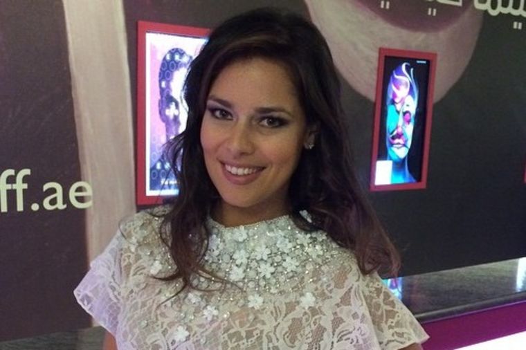 Modni trenutak Ane Ivanović: Bela haljina za filmski festival u Dubaiju! (FOTO)
