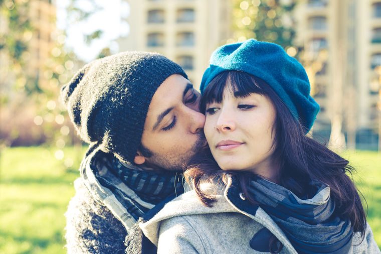 Navedite muškarca da se zaljubi u vas: 5 faktora koji pomažu da ostvarite emotivnu vezu