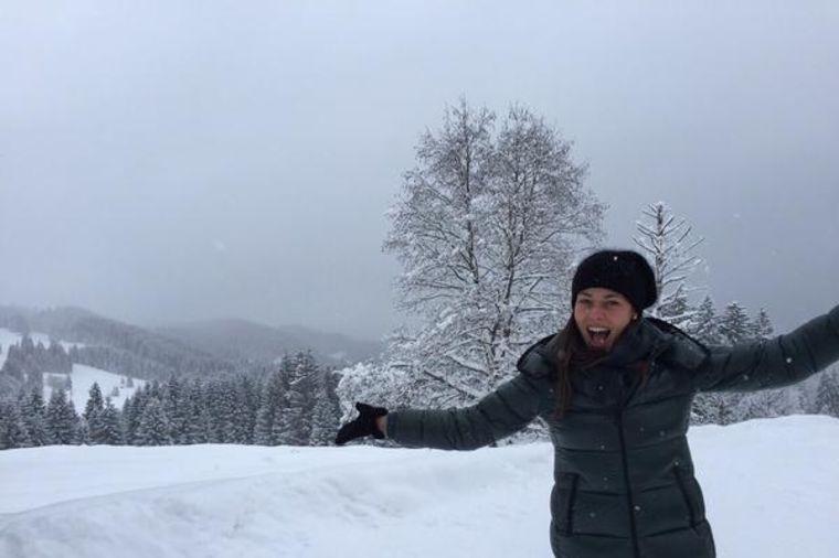 Ana Ivanović: Posle deset godina, konačno na snegu! (FOTO)