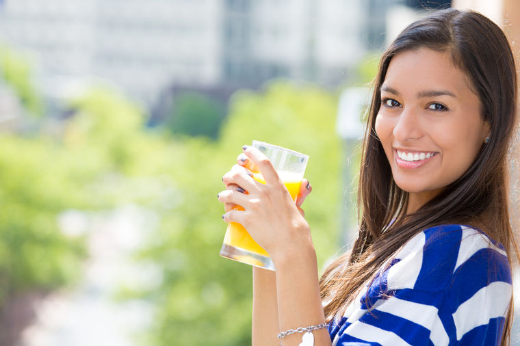Napravite ovaj sok i više nikad nećete biti alergični na ambroziju! (RECEPT)