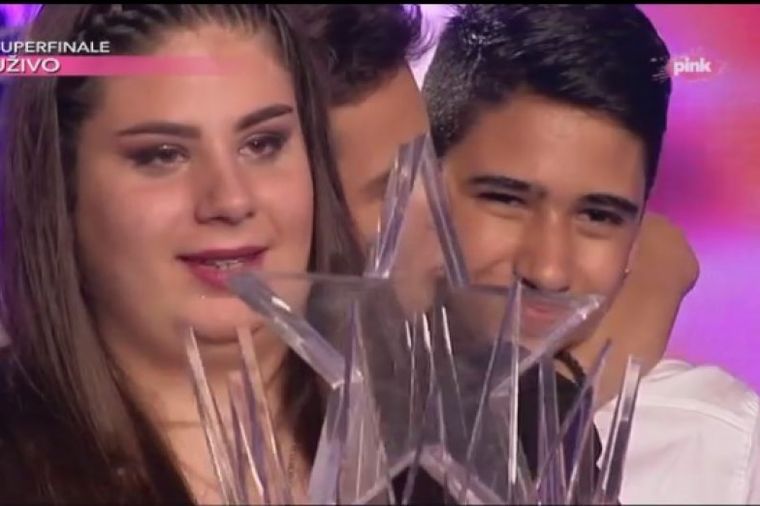 Završeno takmičenje: Marija Serdar (13) pobednik i prva Pinkova zvezdica! (VIDEO)