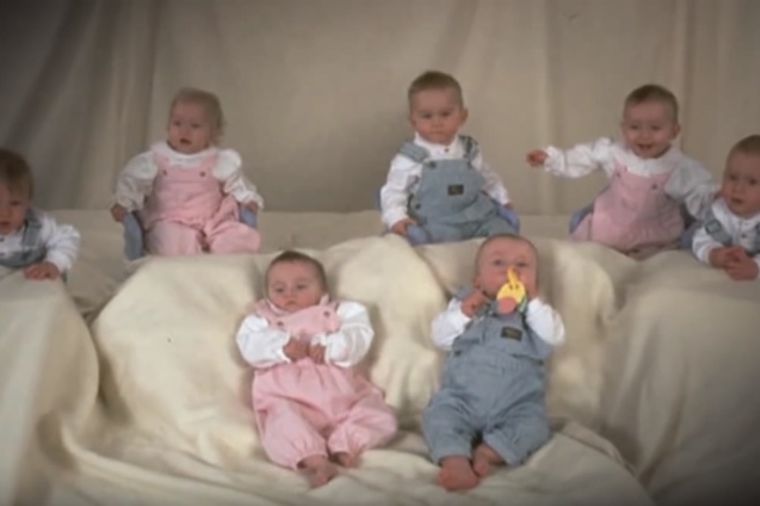 Prve zdrave sedmorke koje su preživele: Od rođenja ušle u istoriju! (FOTO, VIDEO)
