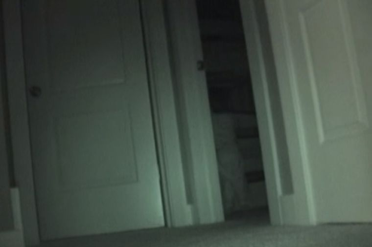 Devojčici su nestajale igračke noću: Kamera snimila nešto neverovatno! (VIDEO)