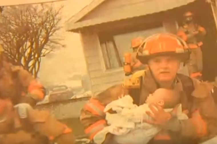 Spasao bebu iz požara: 17 godina kasnije, saznao je nešto neverovatno! (VIDEO)
