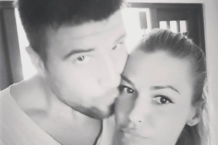 Kad Nataša Bekvalac čestita mužu rođendan: Oduševila Instagram (FOTO)