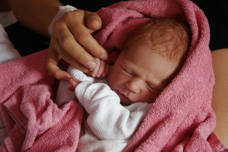 Sirijska beba rođena u Beogradu: I devojčica i majka su dobro!