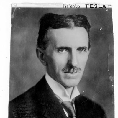 Nikola Tesla otkrio svom prijatelju: Ova tajna je skrivena u molitvi Oče naš!