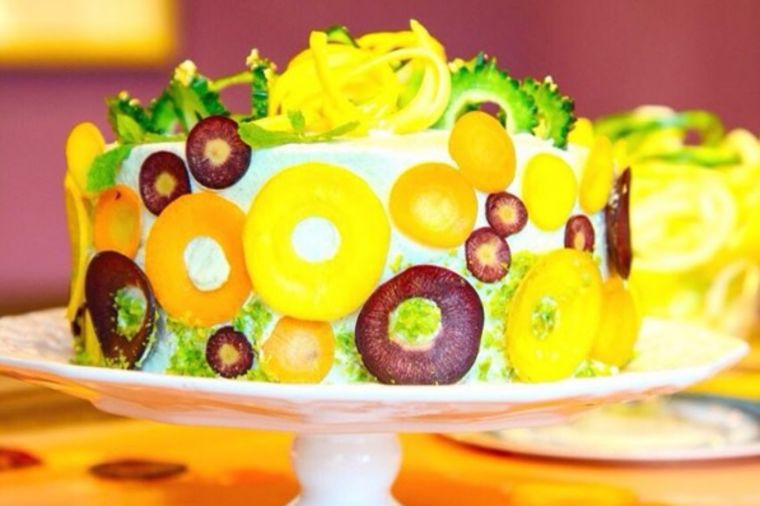 Domaćice očarane, kuvari ljubomorni: Nećete verovati od čega su napravljene ove torte! (FOTO)