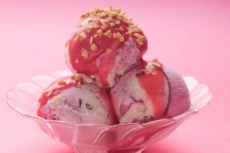 Kobajagi sladoled zaludeo svet: Poslastica od 2 sastojka spremna za 2 minuta! (RECEPT)
