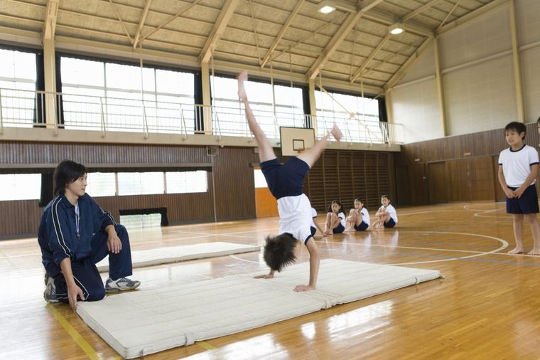 Kod njih nema ponavljača: Mnogi roditelji sanjaju o japanskim školama, evo zašto! (VIDEO)