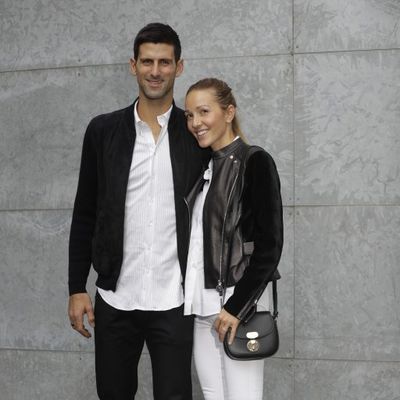 Bez greške: Jelena i Novak Đoković perfektno stilizovani na Armani reviji! (FOTO)