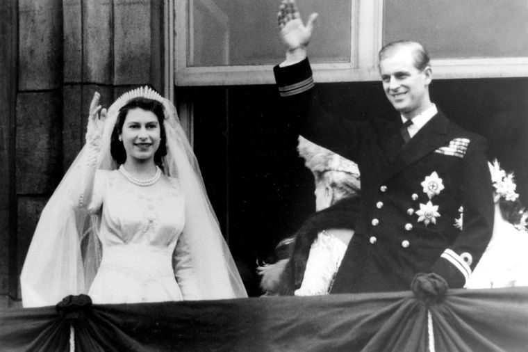 69 godina u braku sa princom Filipom: Istina o hladnoj kraljici Elizabeti! (FOTO, VIDEO)
