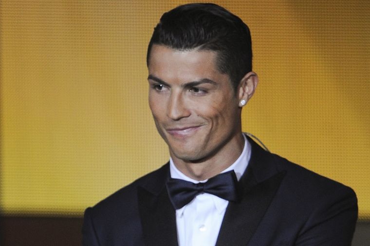 Ronaldo, šta ti je to na nogama?! Fudbaler postao predmet sprdnje zbog obuće! (FOTO)