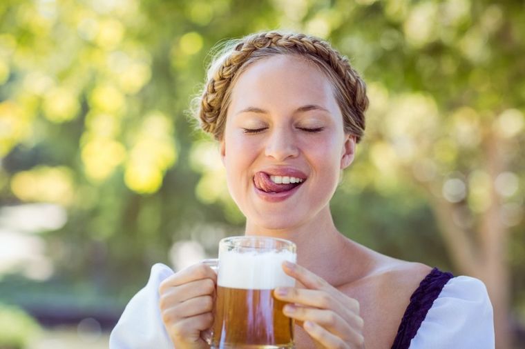 Zašto žene treba da piju pivo: Živeli, za 6 sjajnih razloga!