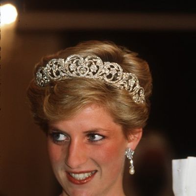 Kako se Dajana usprotivila kraljevskoj tradiciji: Istina o hrabroj princezinoj frizuri! (FOTO)