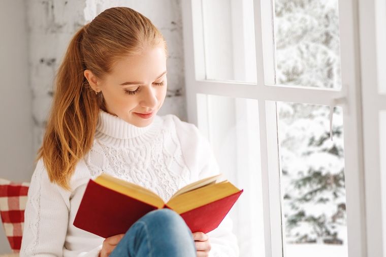 10 knjiga koje svaka žena treba da pročita: Promeniće vam život!