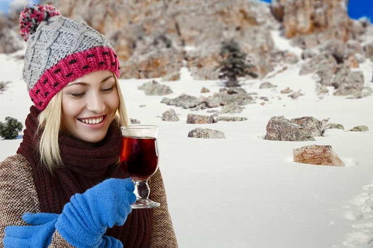 Kuvano vino od koprive: Najmoćniji napitak protiv desetine bolesti! (RECEPT)