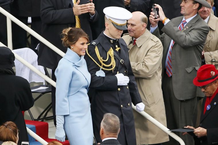 Svi pogledi su bili uprti u Melaniju Tramp: Prva dama Amerike oduševila čitav svet! (FOTO)