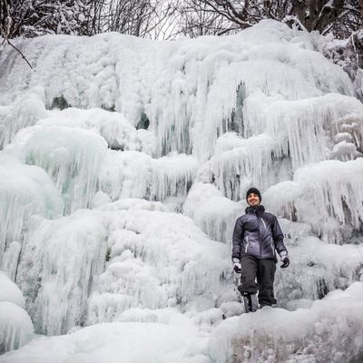 Najlepši vodopad u Srbiji okovan ledom: Prizor lepši i od bajke! (FOTO)