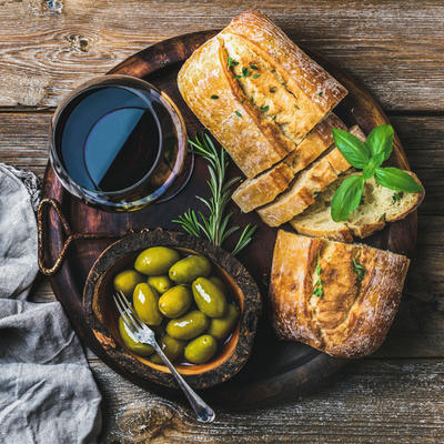 Hilandarski recept za hleb sa maslinama: Grci su ponosni na ovaj specijalitet!