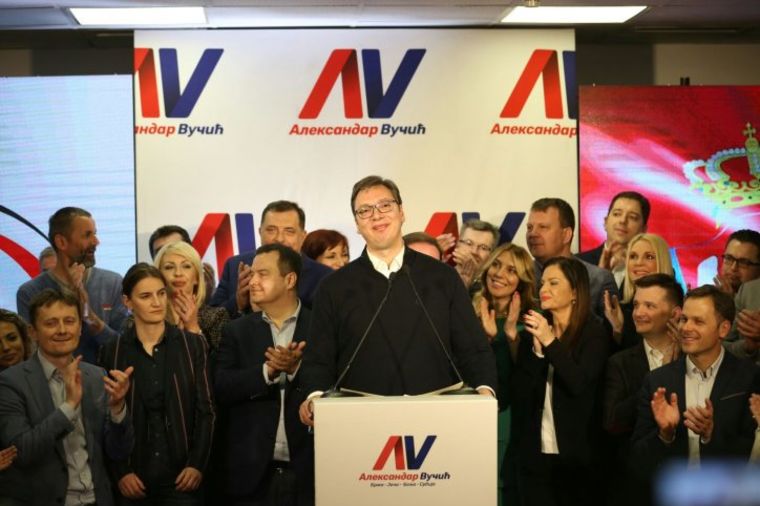 Aleksandar Vučić novi predsednik Srbije: Odneo pobedu sa 55,7% glasova