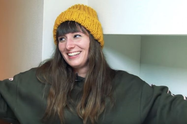 Ema živi u stanu od 8 kvadrata: Ovde sam srećna, imam sve! (VIDEO)