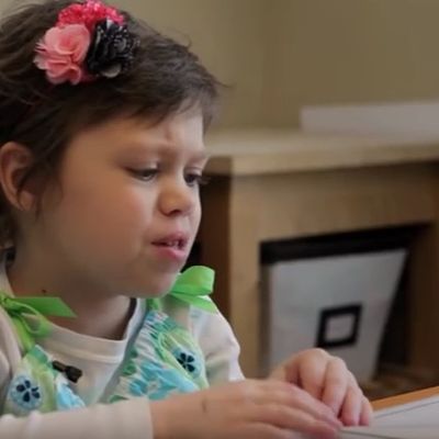 Roditelji planirali ćerkinu sahranu: Dete izgovorilo 6 reči koje su ih zaprepastile! (VIDEO)