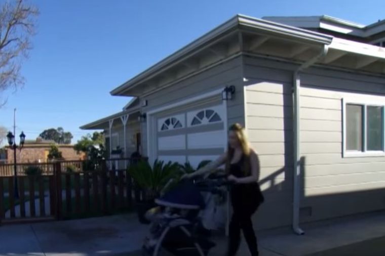 Majka sa dvoje dece živi u garaži: Svi je osuđuju dok ne uđu unutra! (VIDEO)