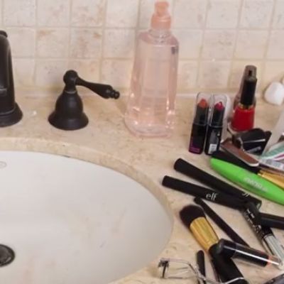 7 genijalnih caka za besprekorno kupatilo: Od sada ćete ih uvek koristiti! (VIDEO)