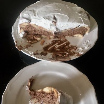 Markiza kolač: Sočna čokoladna fantazija koja osvaja na prvi zalogaj! (RECEPT)