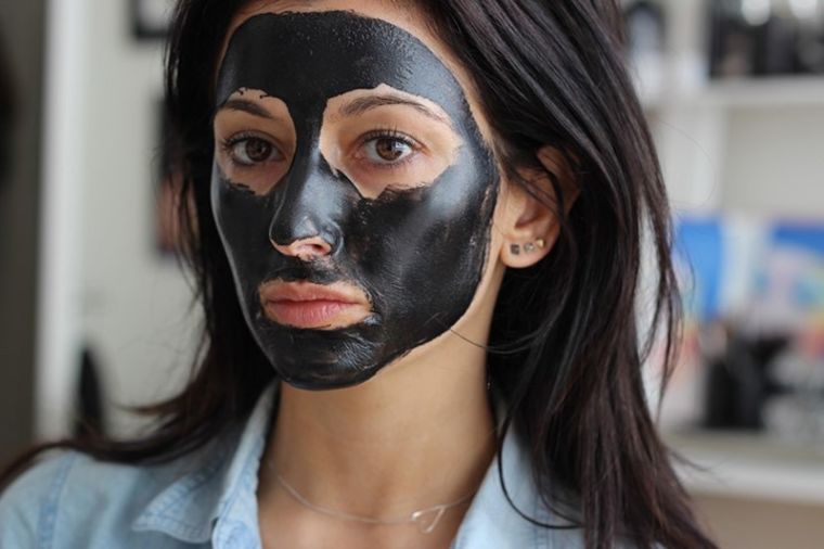 Koža bez mitisera: Očistite lice ovom specijalnom maskom za samo 30 min!
