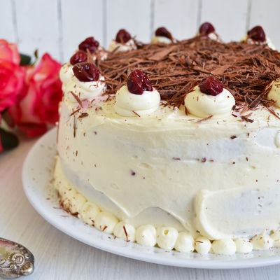 Snežna kraljica, torta nad tortama: Slatkiš koji sa pravom nosi ovo ime! (RECEPT)