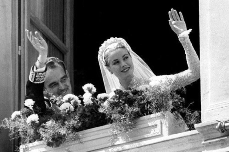 Moderna bajka sa tragičnim krajem: Ljubavna priča Grejs Keli i princa Renijea ne prestaje da intrigira svet! (FOTO)
