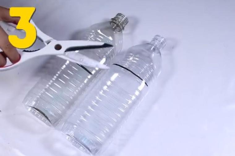 Počela da seče plastične flaše: Genijalnu stvar poželećete i vi u svom domu! (VIDEO)