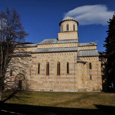 Manastir Visoki Dečani: Srpski dragulj iz 14. veka preživeo i teško tursko robovanje! (FOTO)