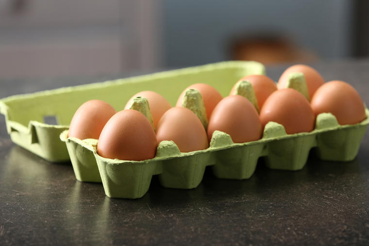 Celog života bacate kutije od jaja: Nikada vam ne bi palo na pamet da ih iskoristite ovako! (VIDEO)
