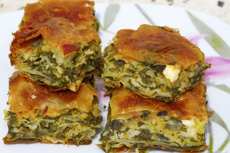 Grčka spanakopita: Najukusnija pita koju ćete ikada jesti! (RECEPT)