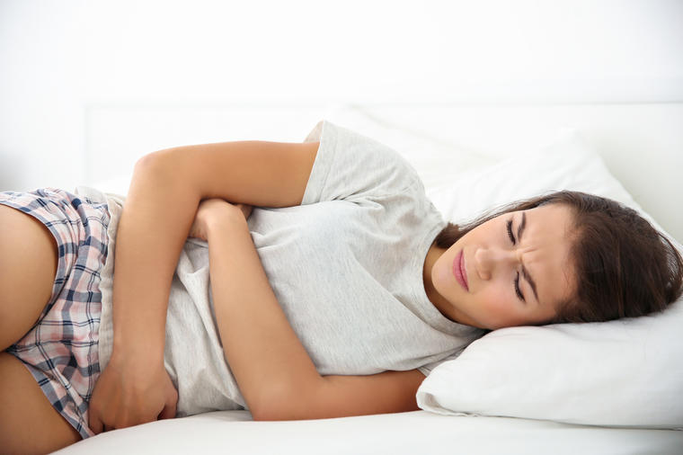 Užasni bolovi tokom ciklusa: Niste ni svesni da ovim svakodnevnim navikama pogoršavate menstrualne tegobe!